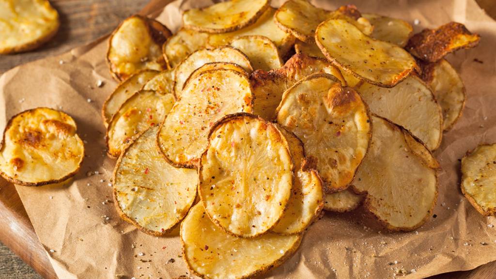 Homemade microwave potato chips as part of a roundup of Thanksgiving appetizers