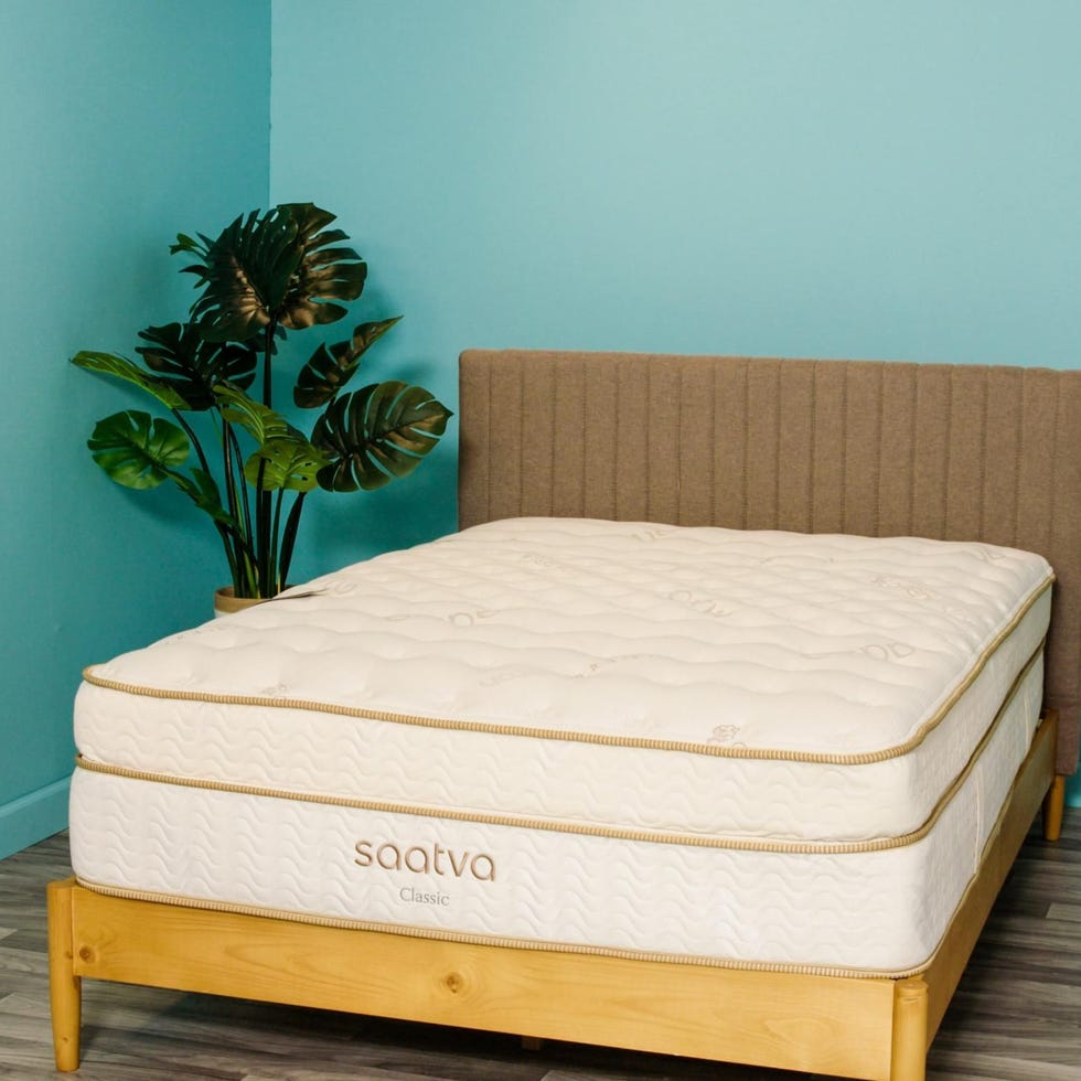 Saatva Classic Mattress 