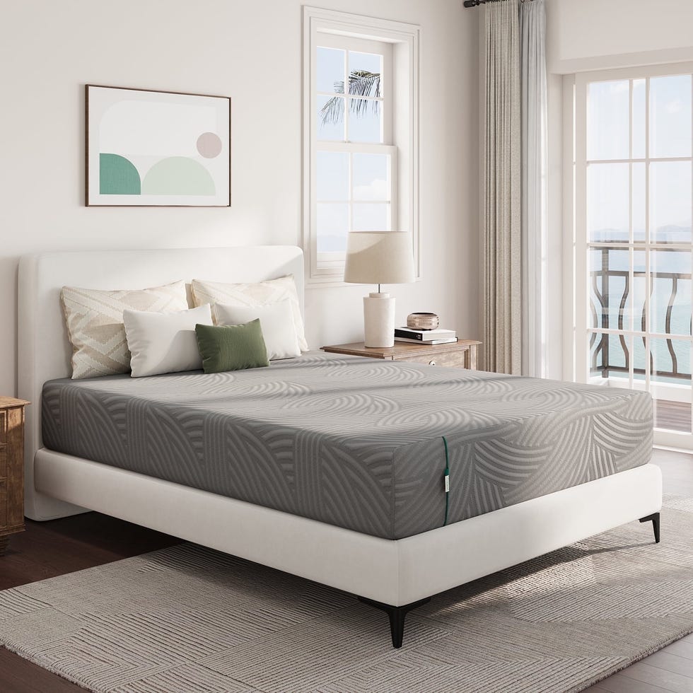 Medium-Firm Cooling Memory Foam Mattress