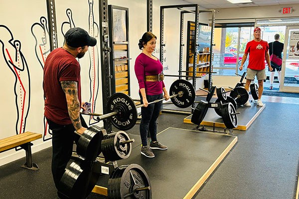 irene locks out a deadlift at ss cincinnati