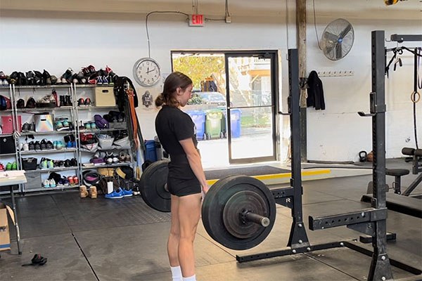 lily locks out a 185 lb deadlift