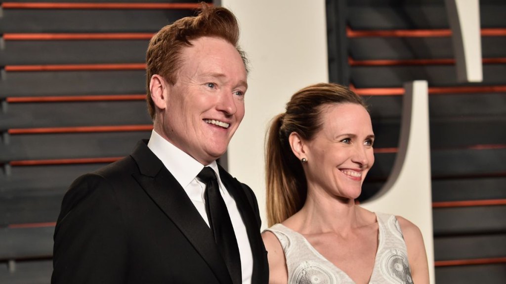 Conan O'Brien and Liza Powel in 2016