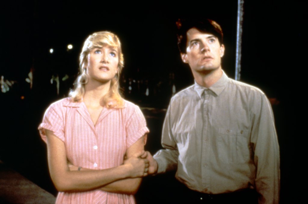 Laura Dern and Kyle MacLachlan in Blue Velvet (1986)