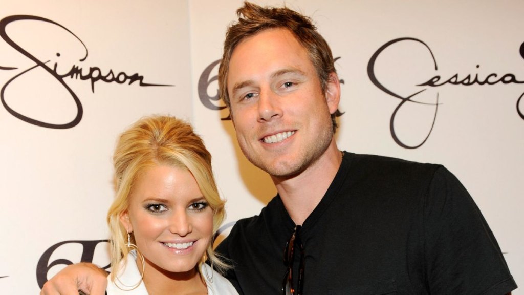 Jessica Simpson and Eric Johnson in 2010