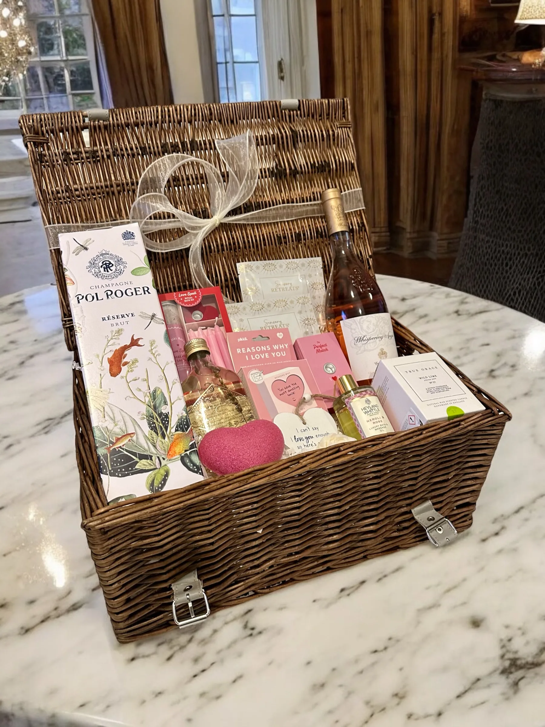 valentine's day hamper